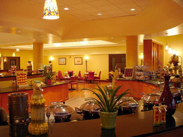 Hilton East Brunswick Hotell Restaurant bilde